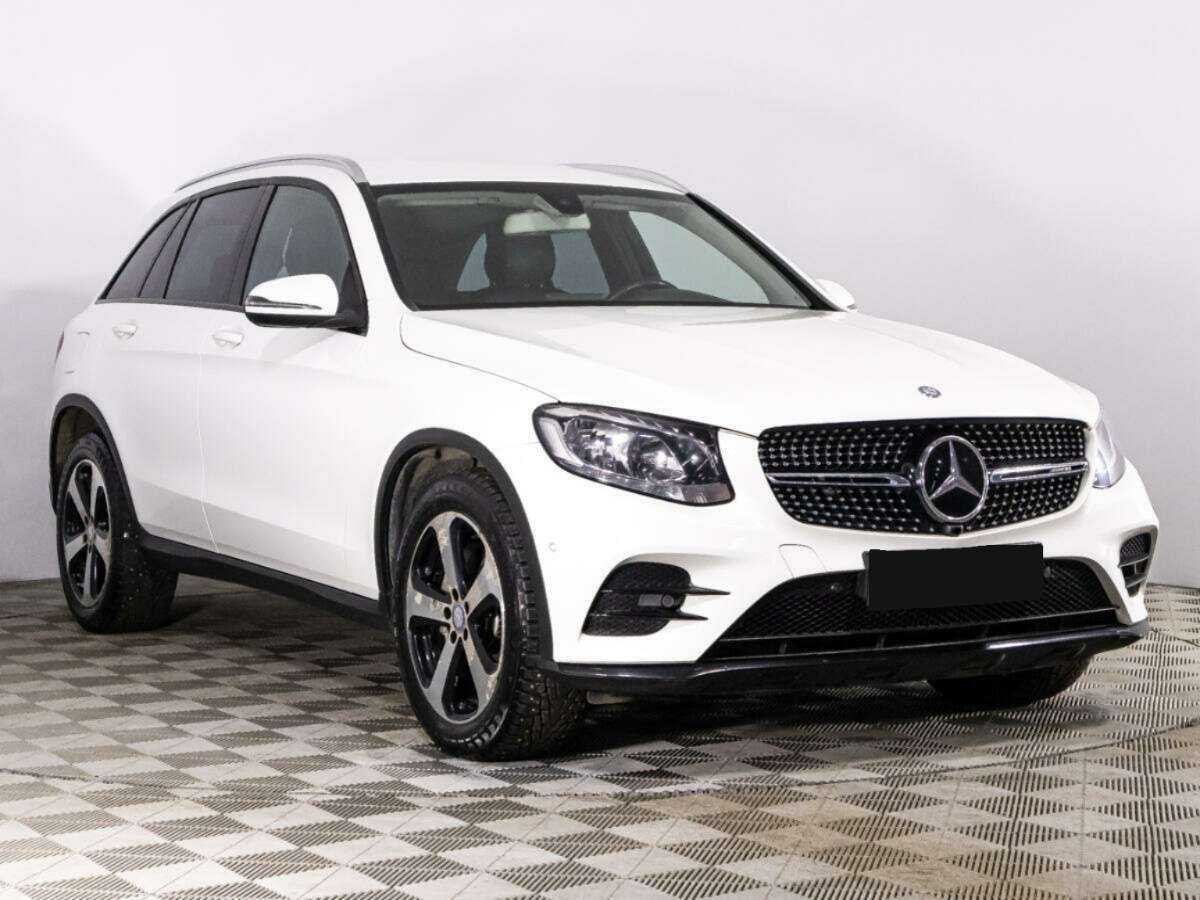 Mercedes-Benz GLC с пробегом — 2016 год. Фото: #2