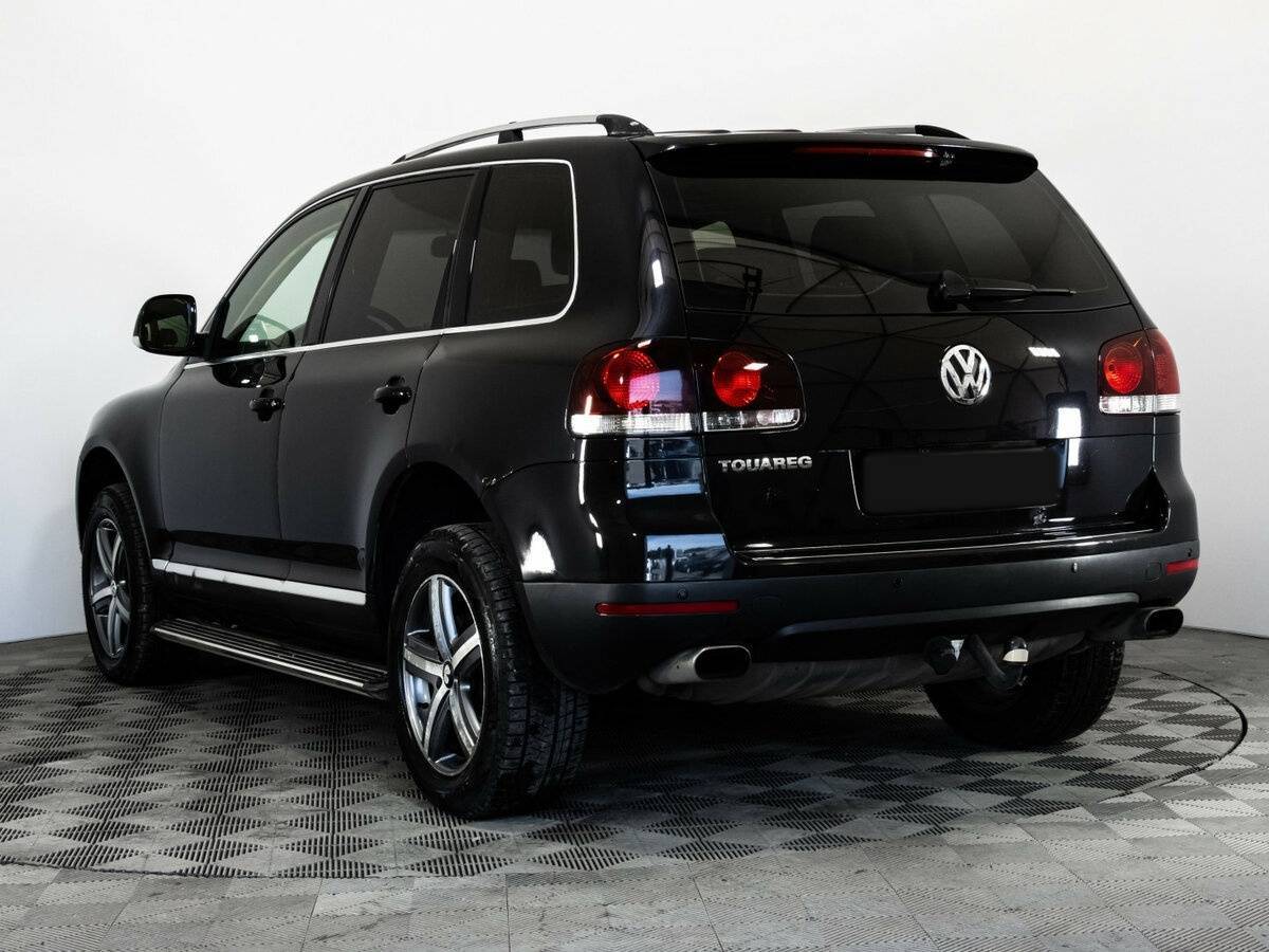 Volkswagen Touareg с пробегом — 2009 год. Фото: #6