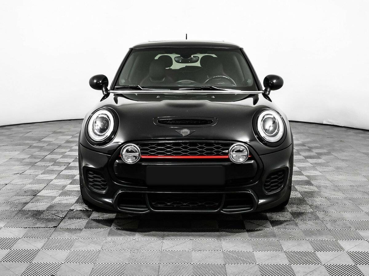 Mini Hatch с пробегом — 2016 год. Фото: #1