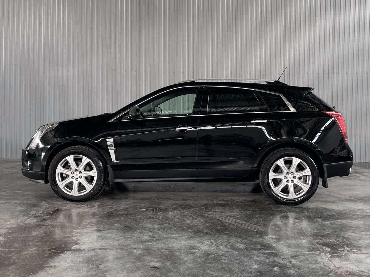 Cadillac SRX с пробегом — 2010 год. Фото: #7
