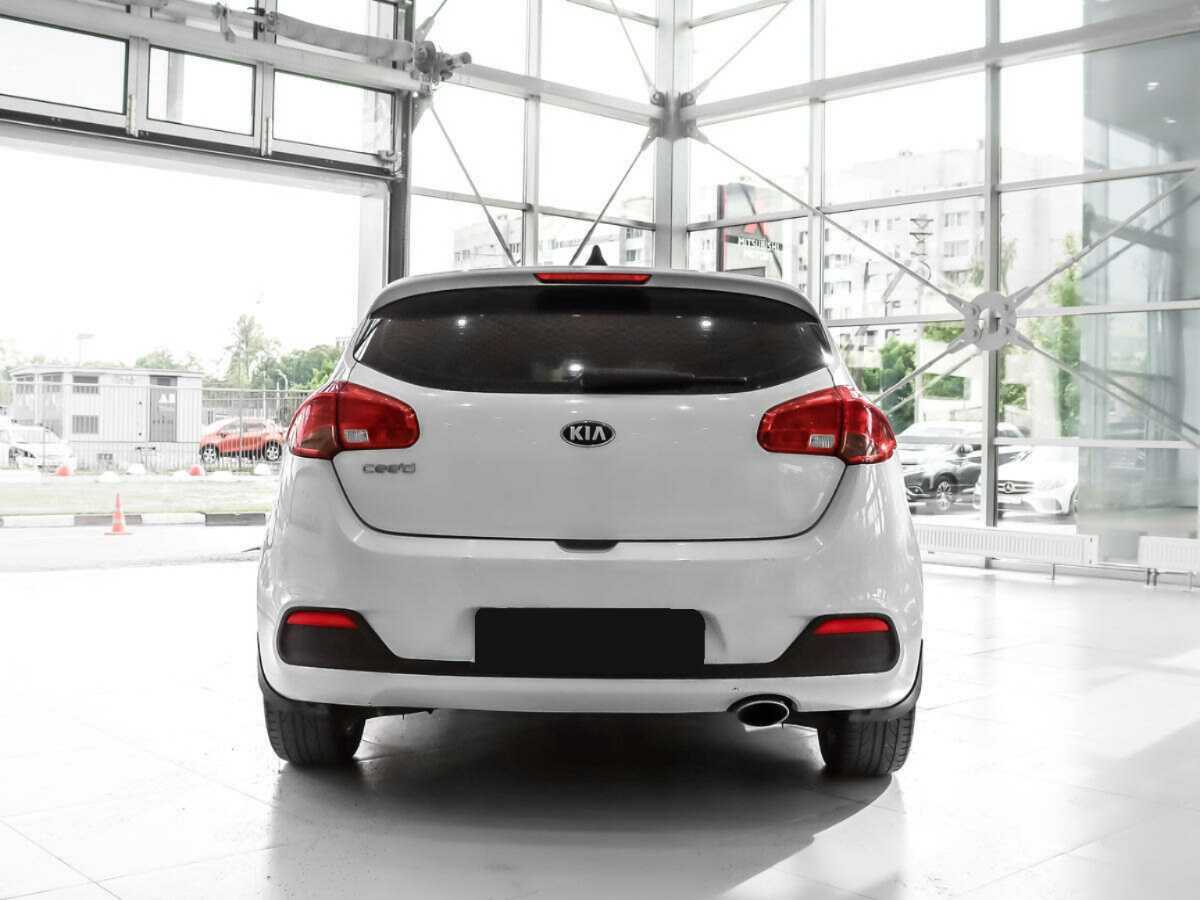 Kia Ceed с пробегом — 2013 год. Фото: #5