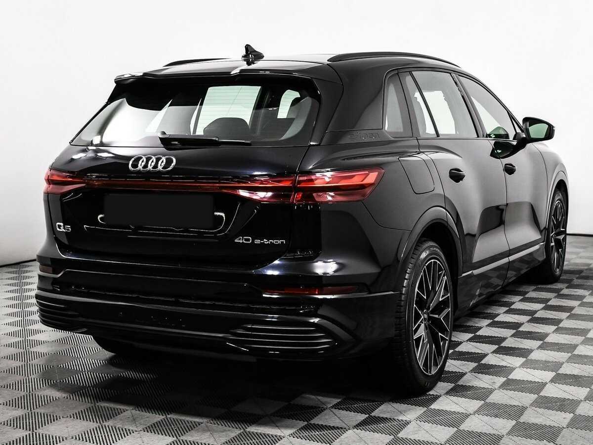 Audi Q5 e-tron с пробегом — 2022 год. Фото: #4
