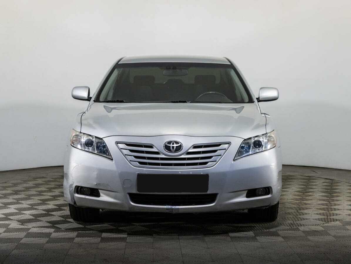 Toyota Camry с пробегом — 2007 год. Фото: #1