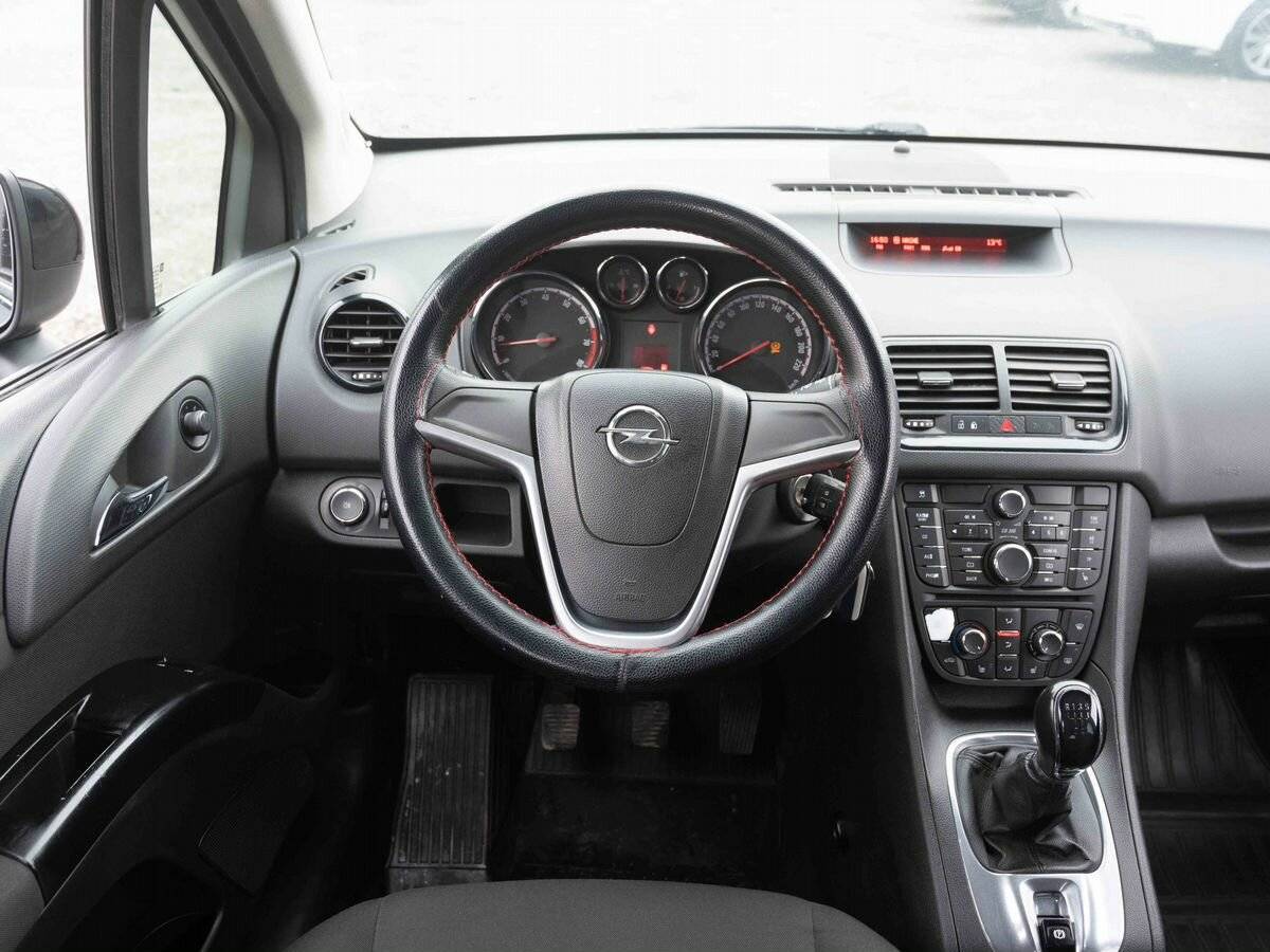 Opel Meriva с пробегом — 2012 год. Фото: #14