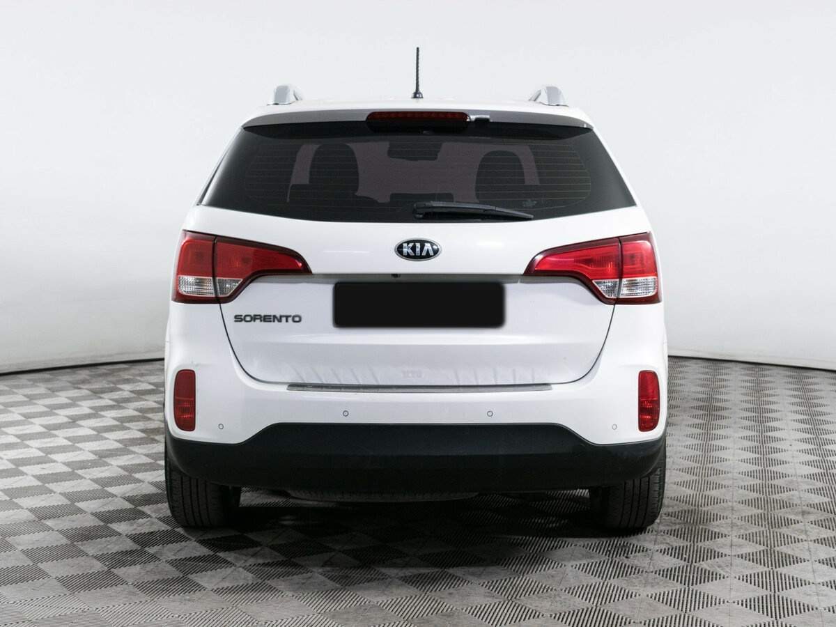 Kia Sorento с пробегом — 2013 год. Фото: #5