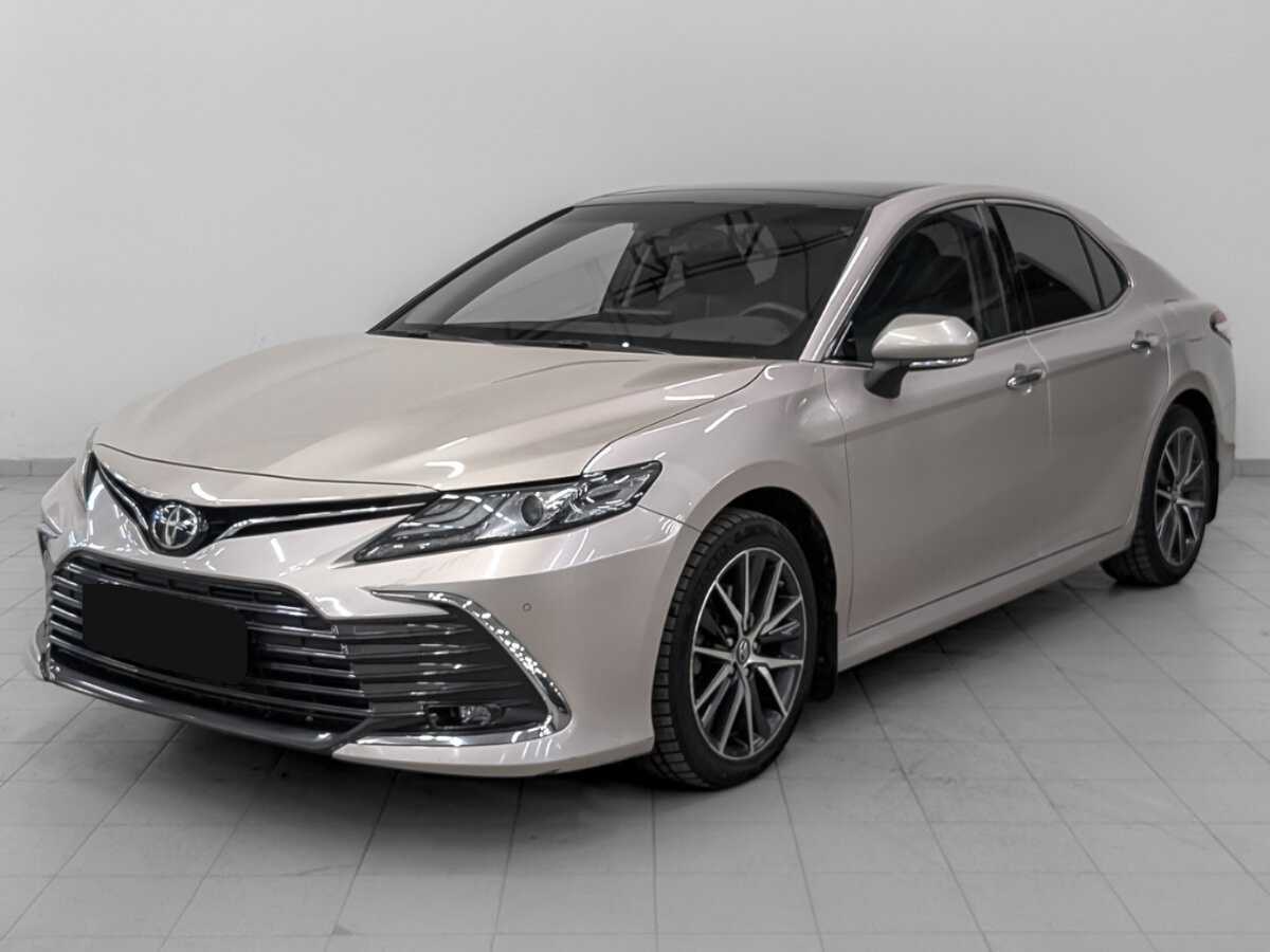 Toyota Camry с пробегом — 2022 год. Посмотреть фото