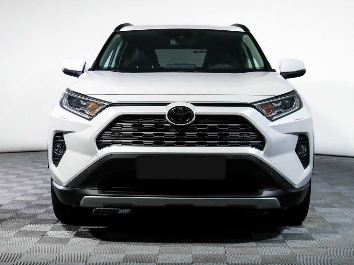 Toyota RAV4 с пробегом — 2019 год. Фото: #1