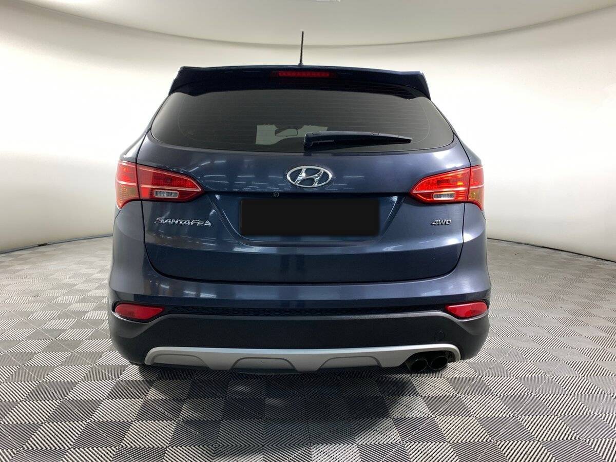 Hyundai Santa Fe с пробегом — 2014 год. Фото: #5