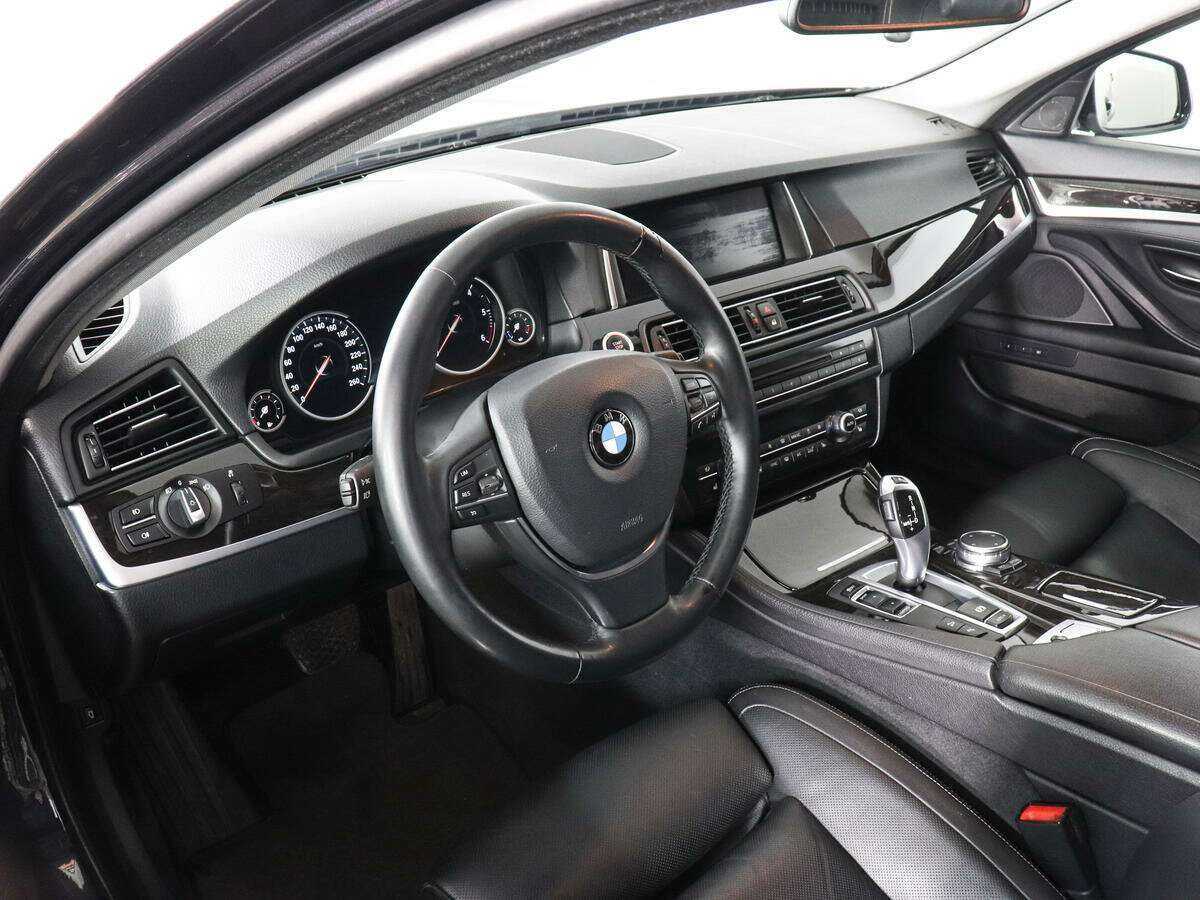 BMW 5 серии с пробегом — 2015 год. Фото: #6