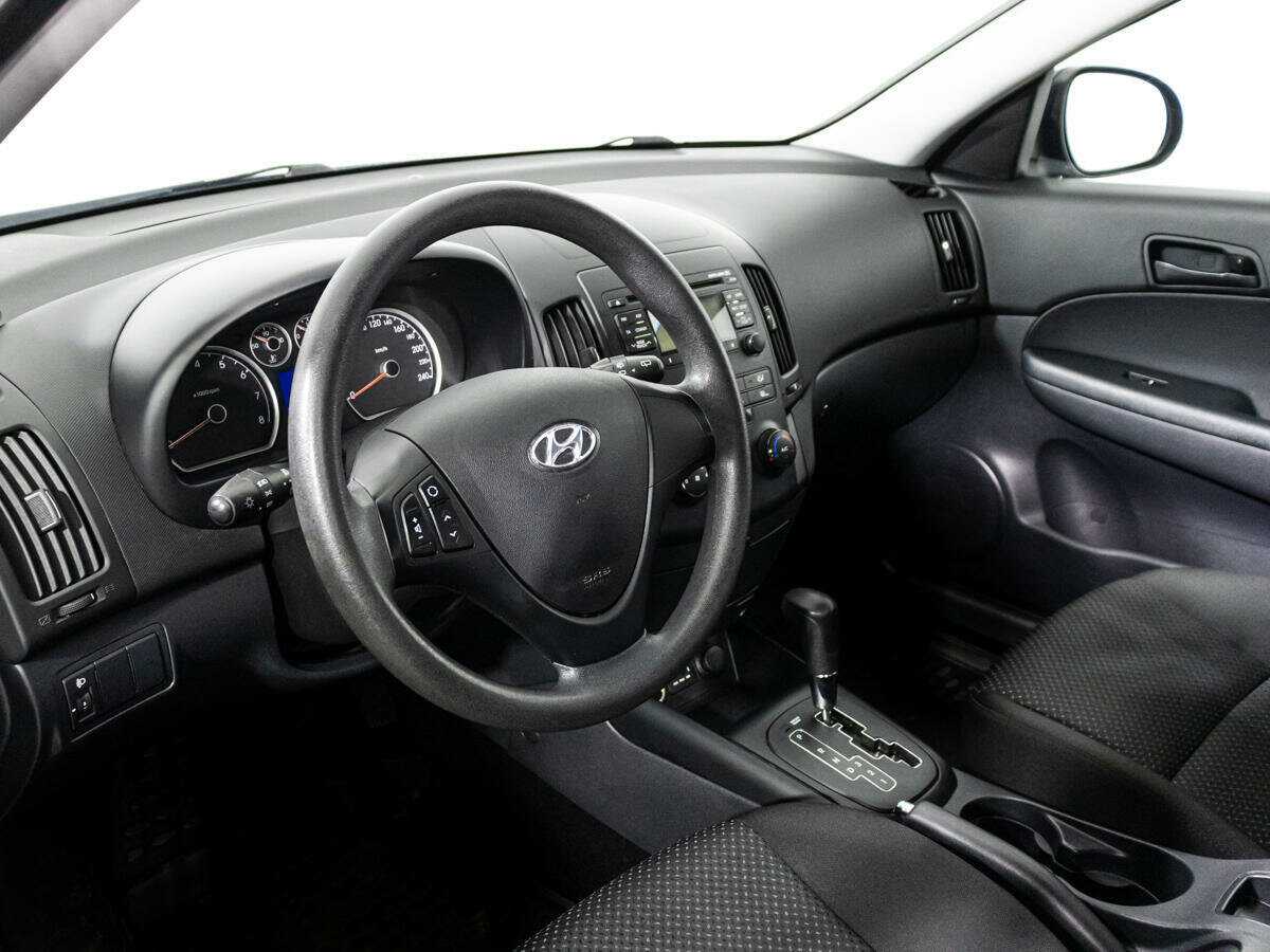 Hyundai i30 с пробегом — 2010 год. Фото: #10