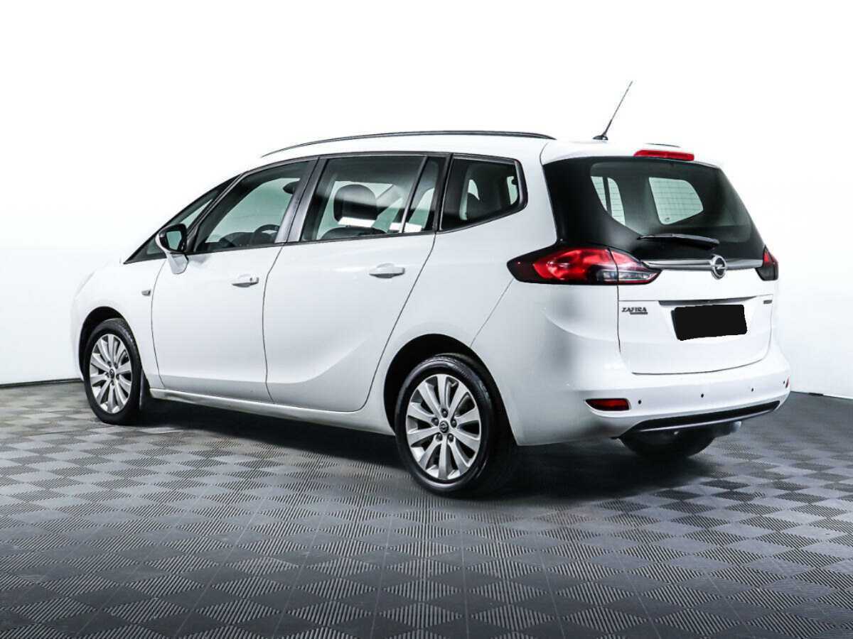 Opel Zafira с пробегом — 2014 год. Фото: #5
