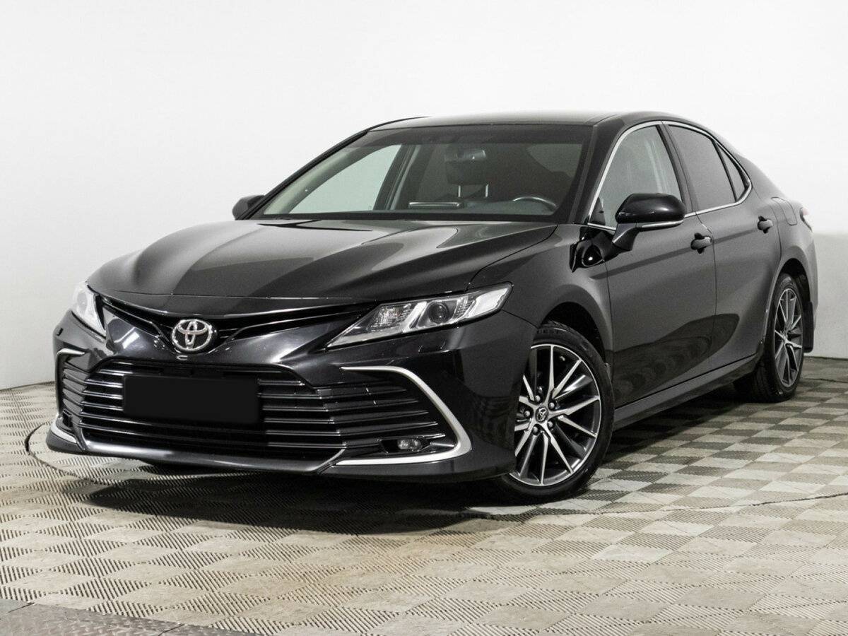 Toyota Camry с пробегом — 2021 год. Фото: #0