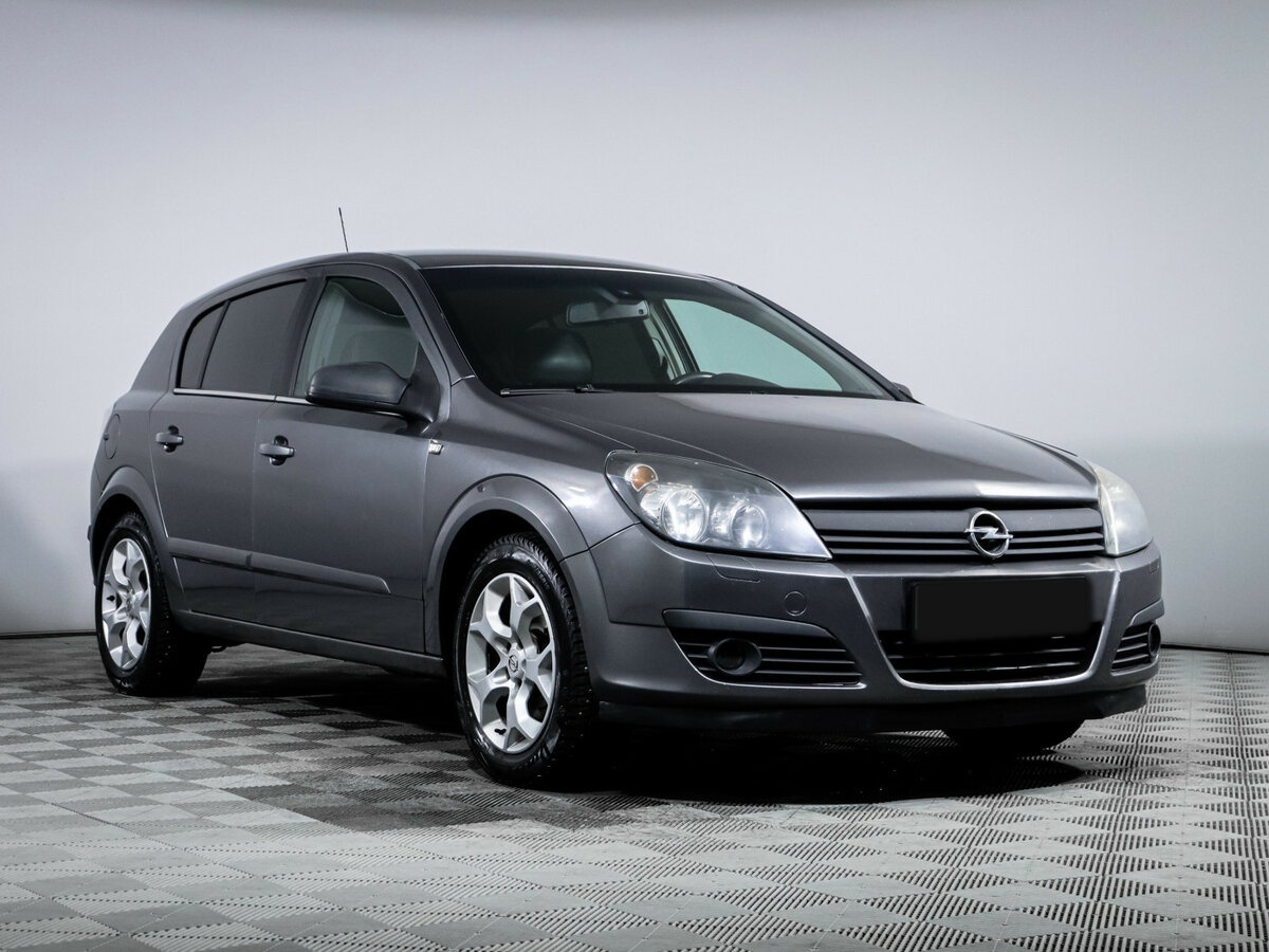 Opel Astra с пробегом — 2006 год. Фото: #2