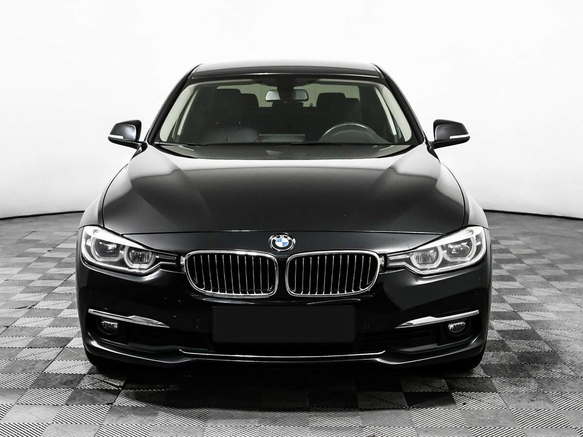 BMW 3 серии с пробегом — 2016 год. Фото: #1