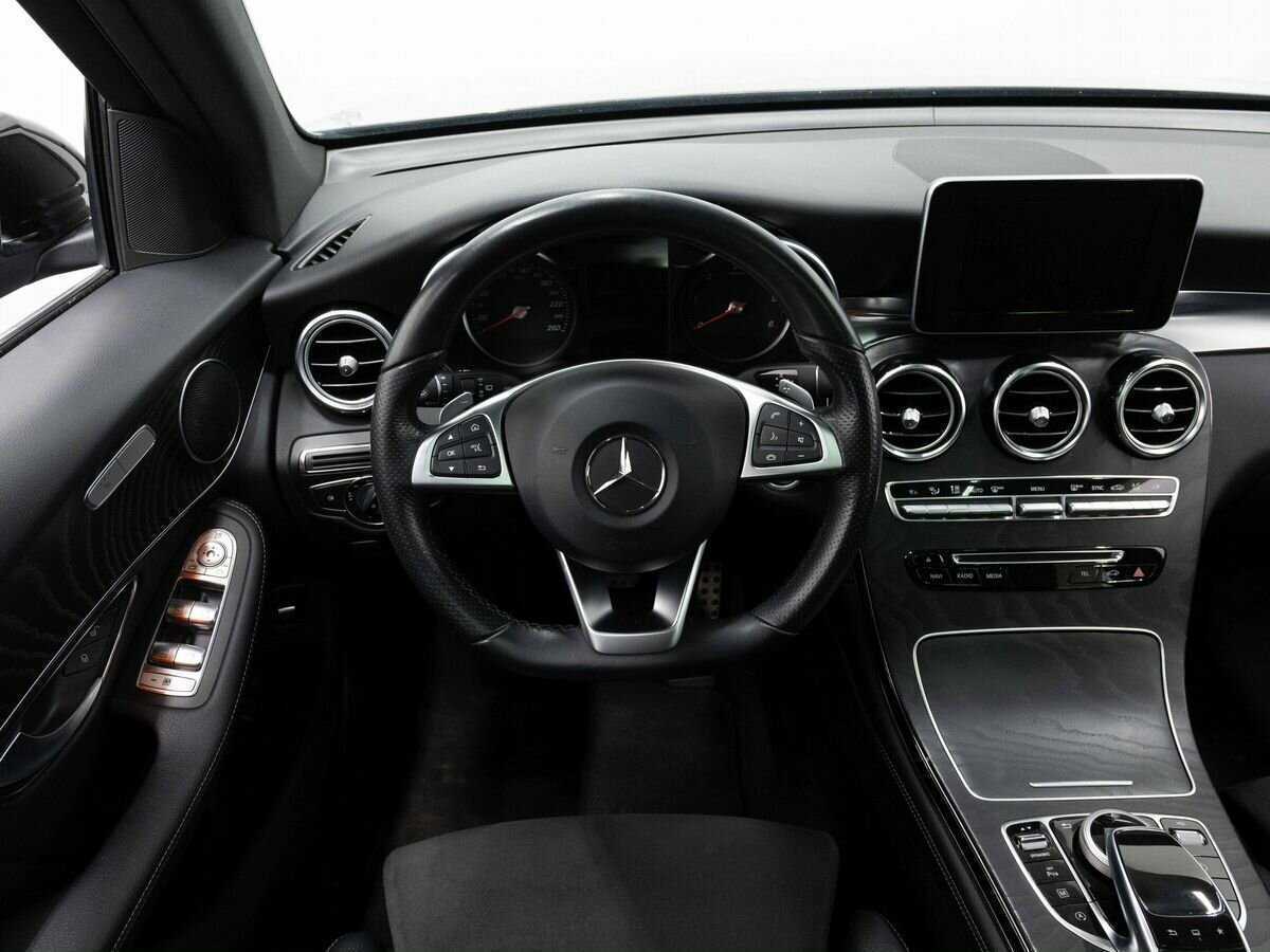 Mercedes-Benz GLC с пробегом — 2016 год. Фото: #14