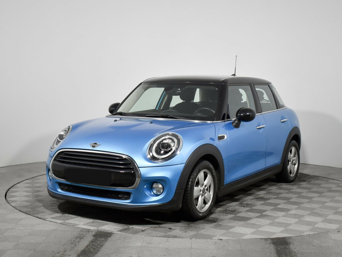 Mini Hatch с пробегом — 2019 год. Посмотреть фото