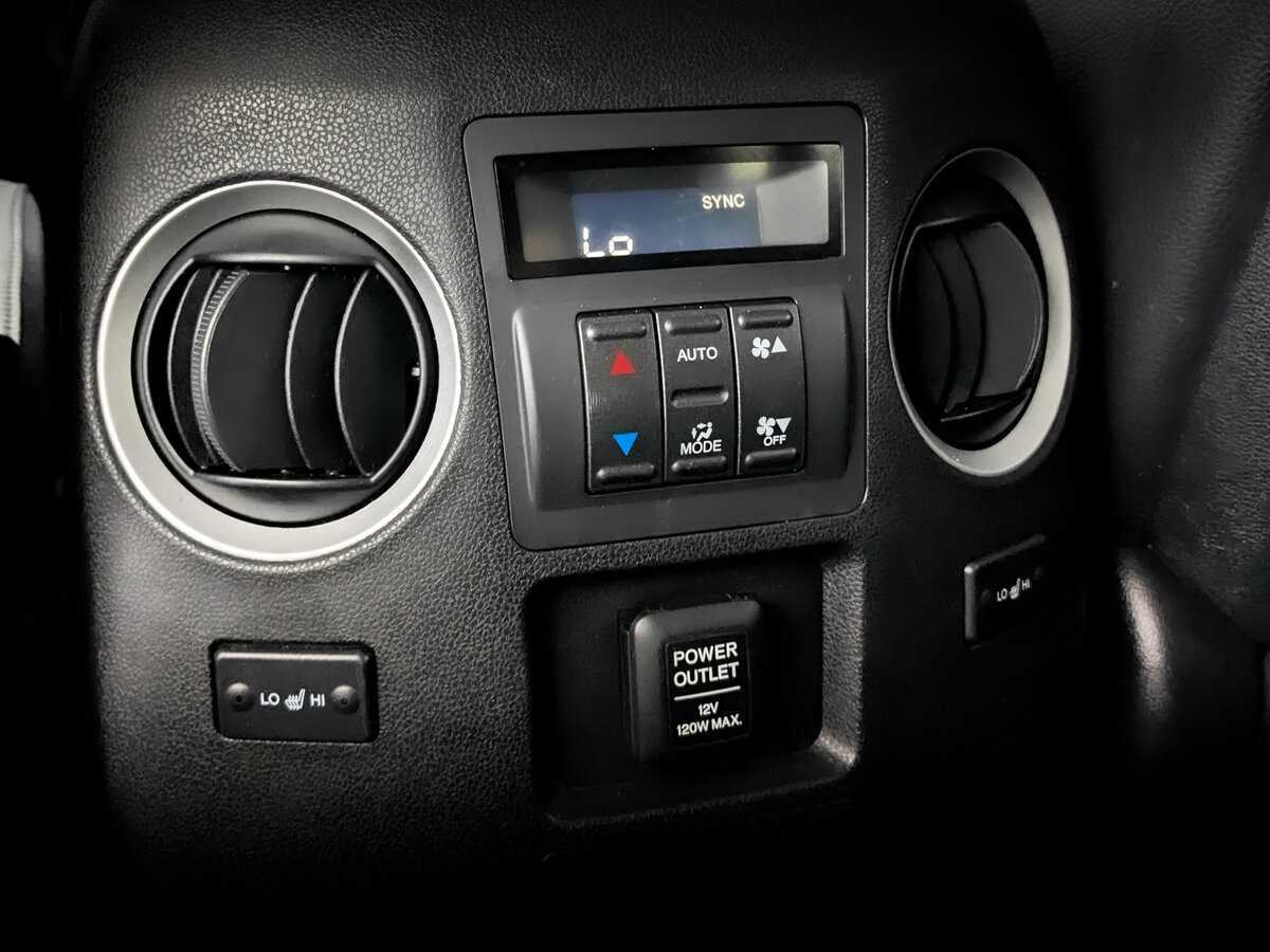 Honda Pilot с пробегом — 2014 год. Фото: #22