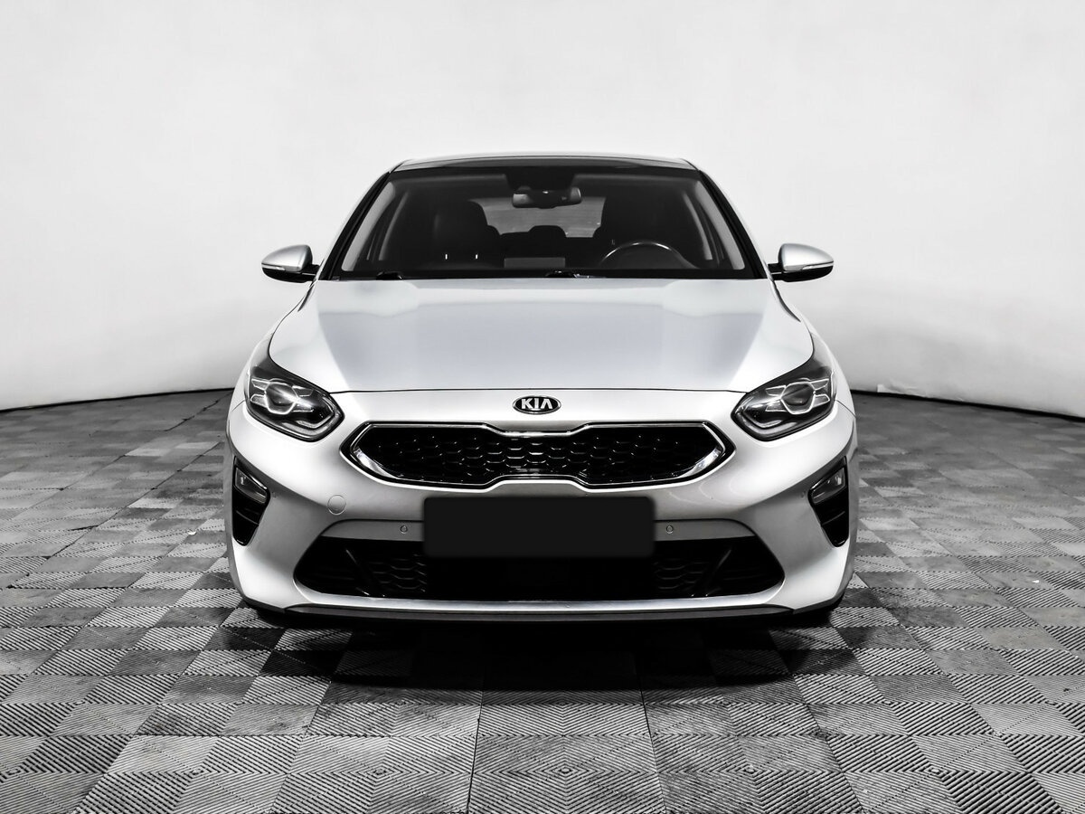 Kia Ceed с пробегом — 2018 год. Фото: #1