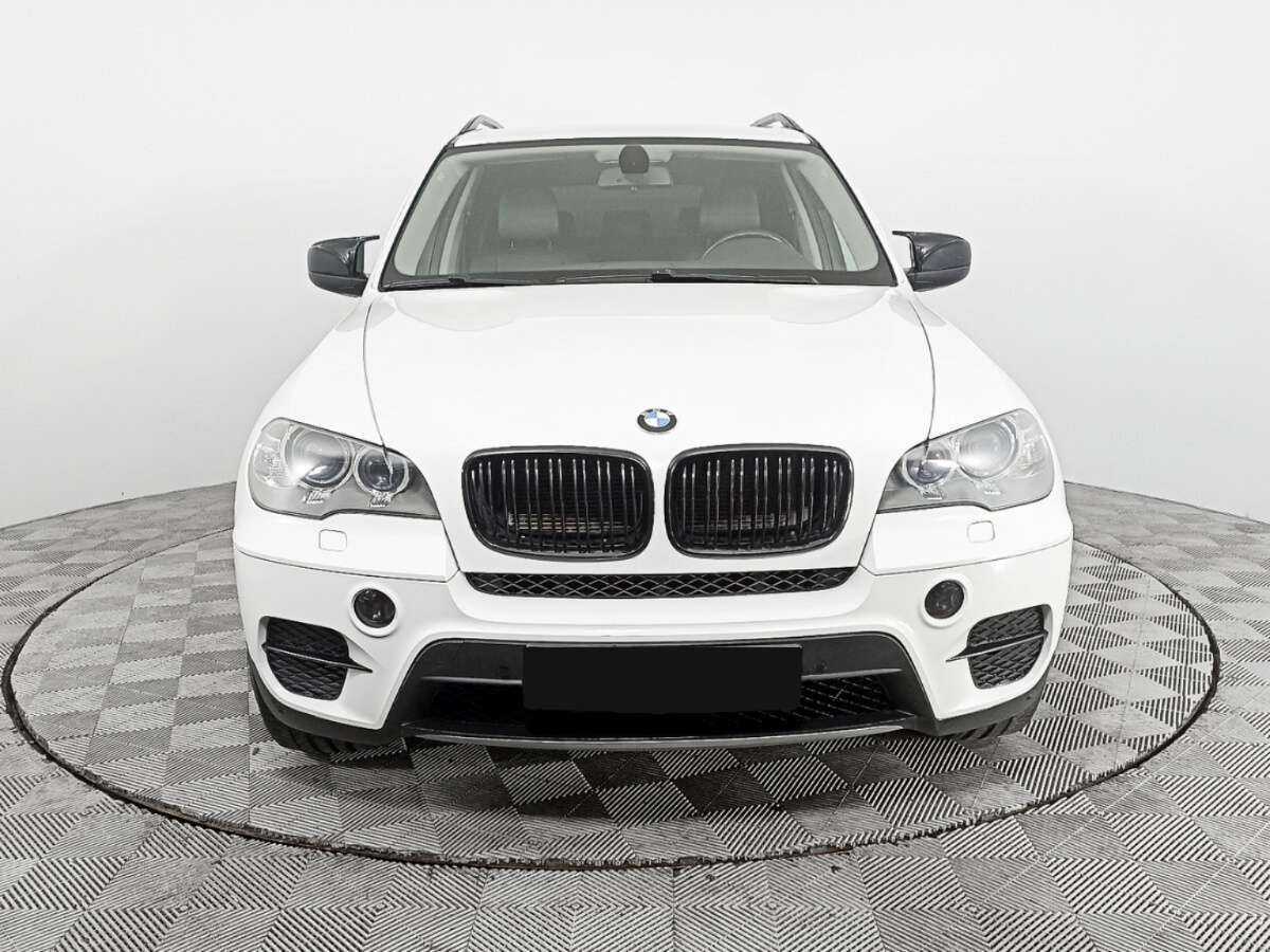 BMW X5 с пробегом — 2012 год. Фото: #1