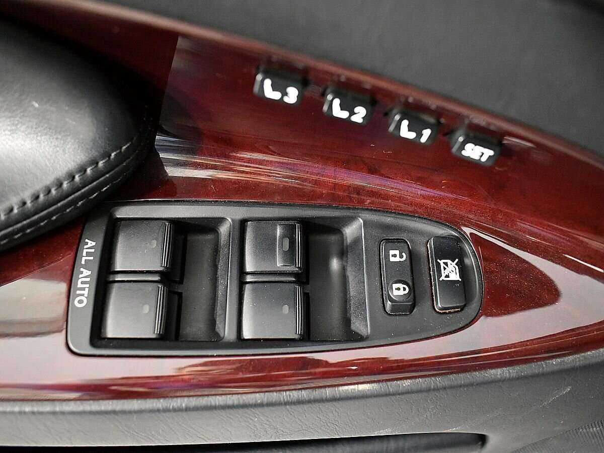 Lexus GS с пробегом — 2008 год. Фото: #9