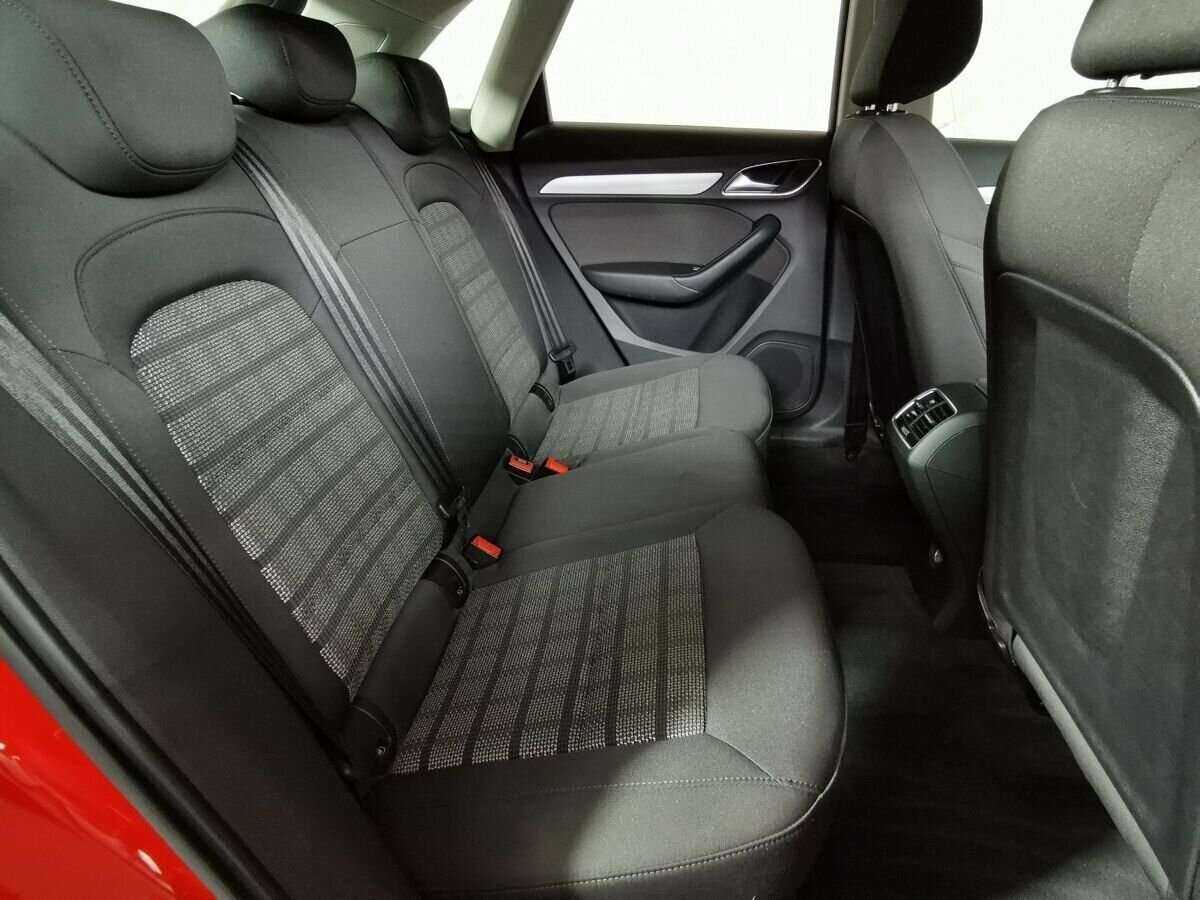 Audi Q3 с пробегом — 2015 год. Фото: #10