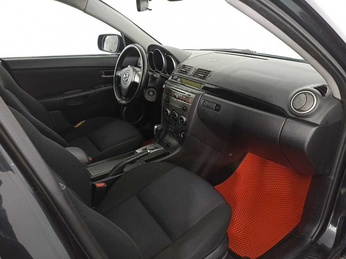 Mazda 3 с пробегом — 2007 год. Фото: #10