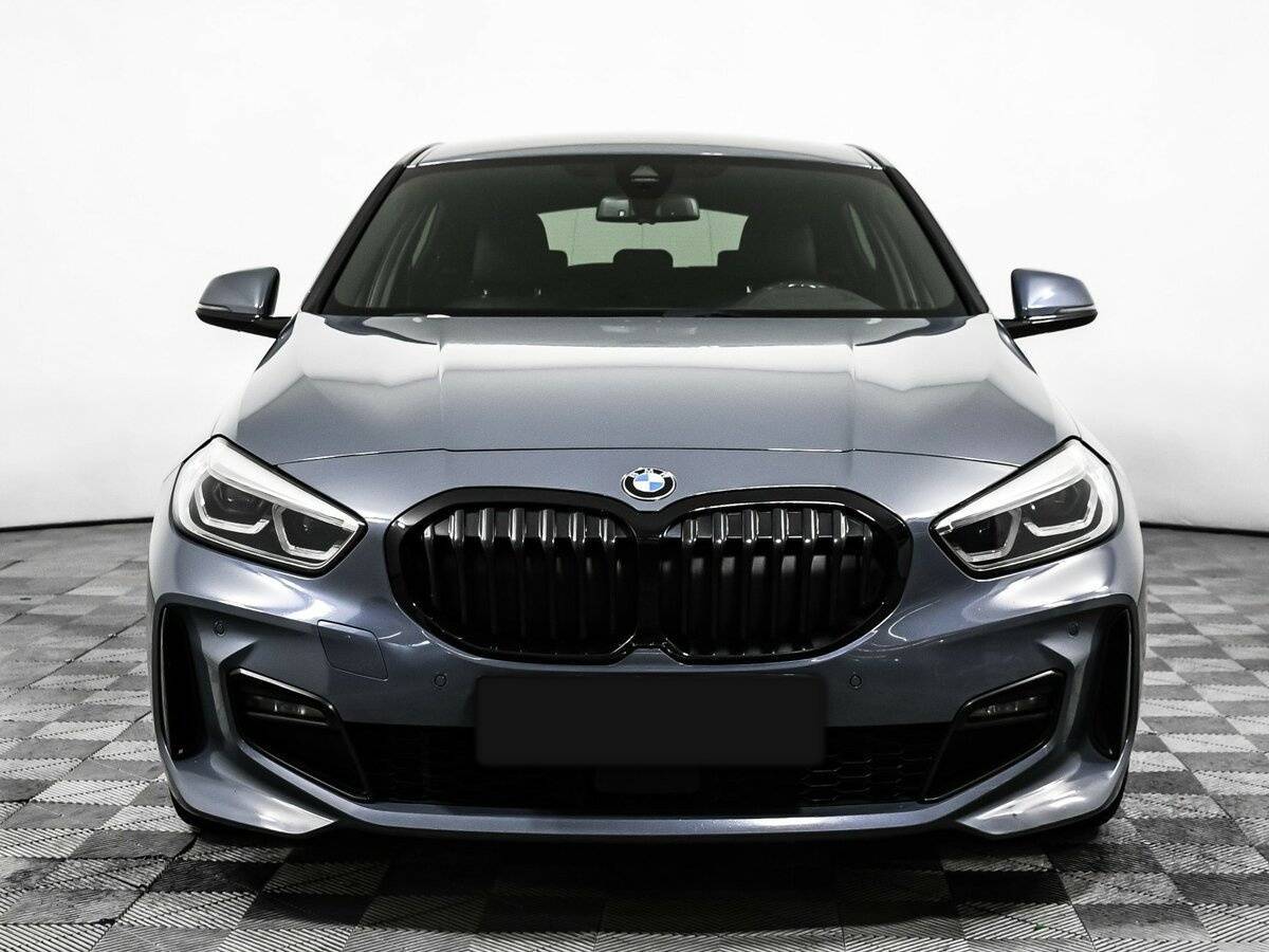 BMW 1 серии с пробегом — 2020 год. Фото: #1
