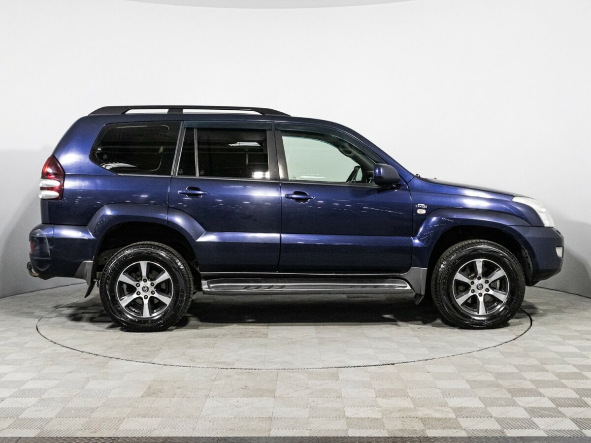 Toyota Land Cruiser Prado с пробегом — 2007 год. Фото: #3