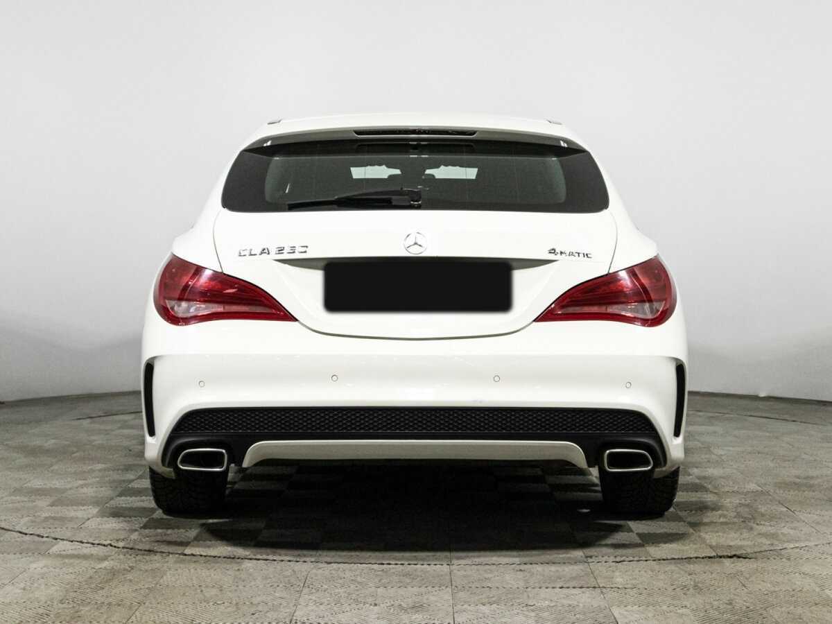 Mercedes-Benz CLA с пробегом — 2015 год. Фото: #5
