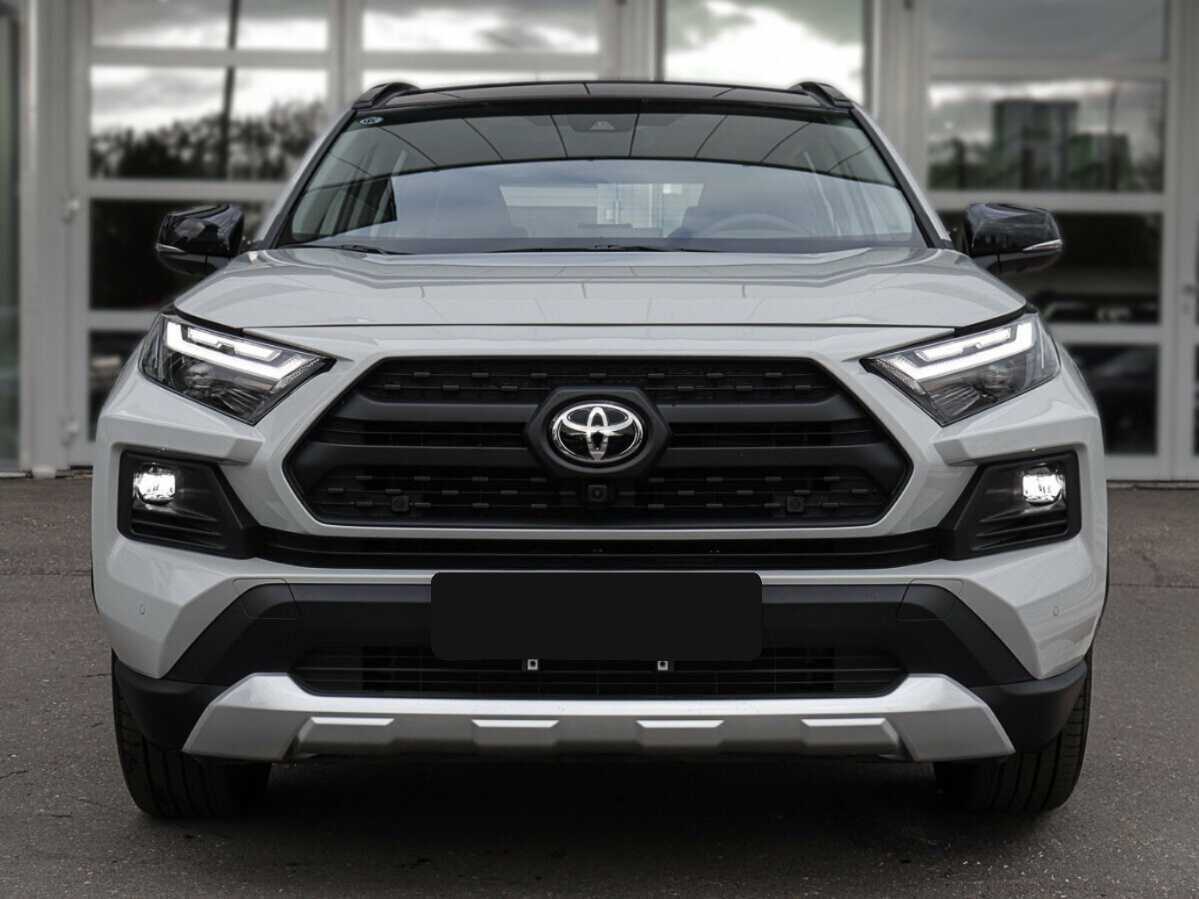 Toyota RAV4 с пробегом — 2024 год. Посмотреть фото