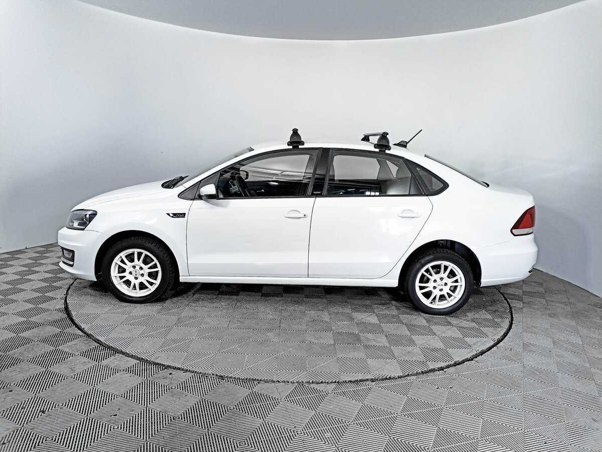 Volkswagen Polo с пробегом — 2017 год. Фото: #7