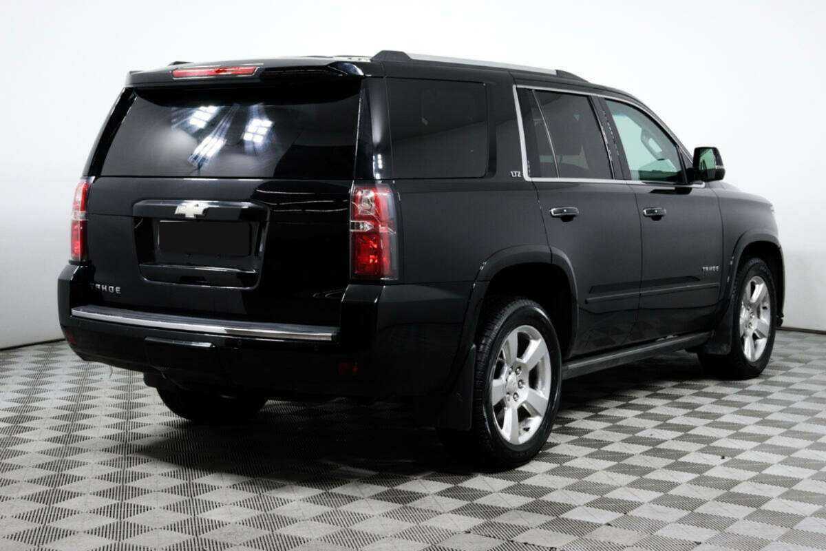 Chevrolet Tahoe с пробегом — 2016 год. Фото: #4