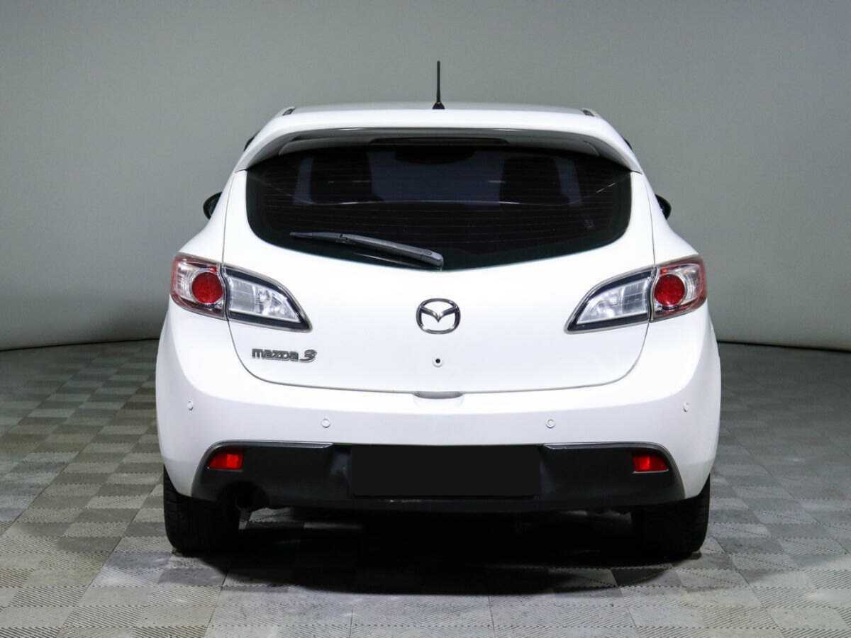 Mazda 3 с пробегом — 2011 год. Фото: #5
