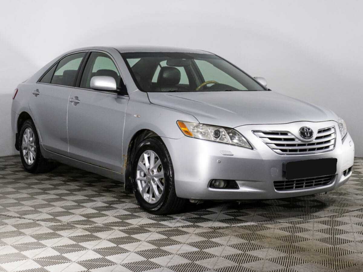 Toyota Camry с пробегом — 2007 год. Фото: #2