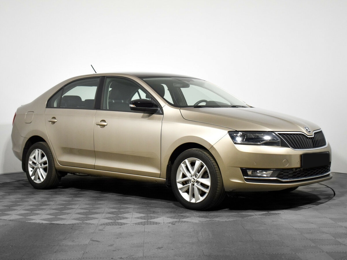 Skoda Rapid с пробегом — 2019 год. Фото: #2