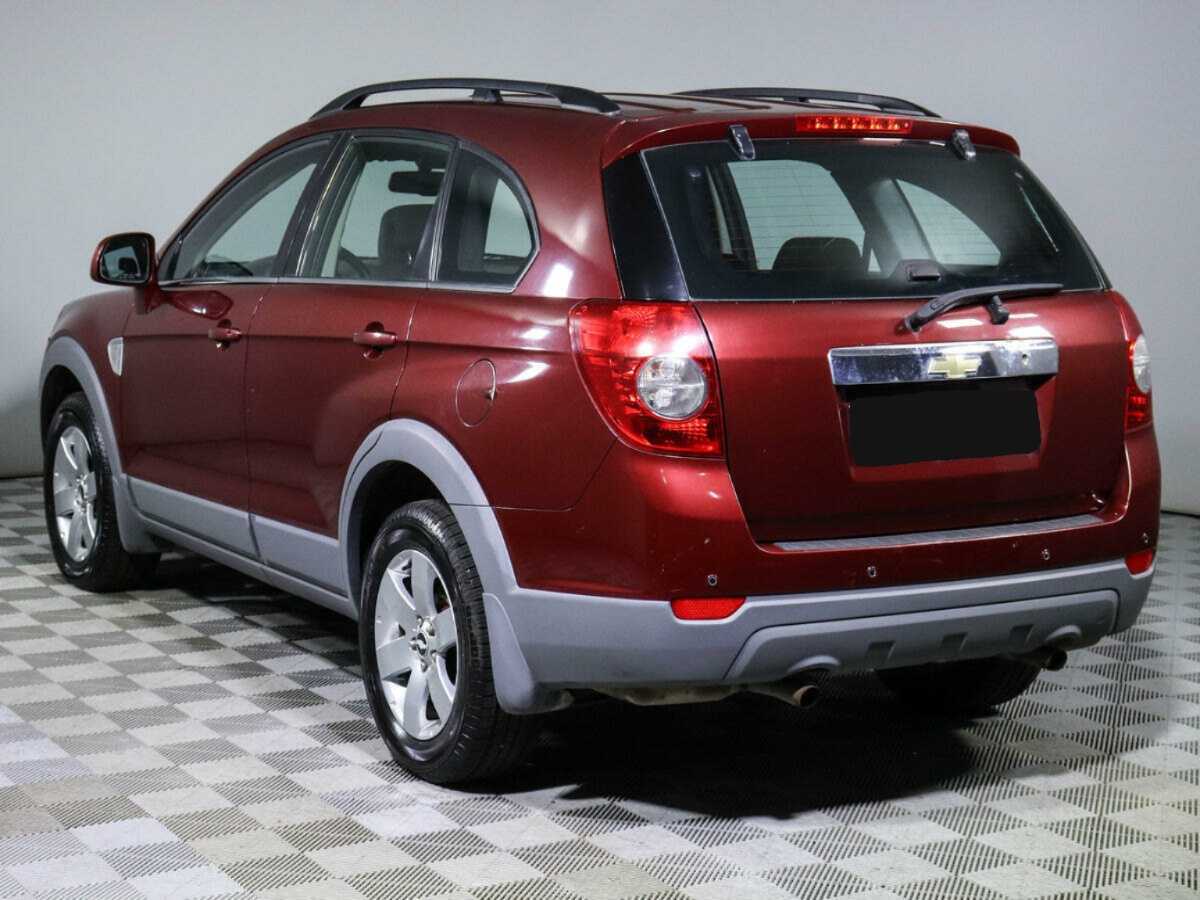 Chevrolet Captiva с пробегом — 2008 год. Фото: #5