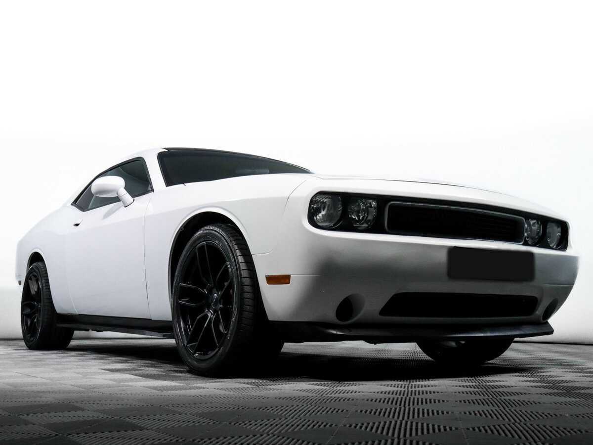 Dodge Challenger с пробегом — 2013 год. Фото: #14