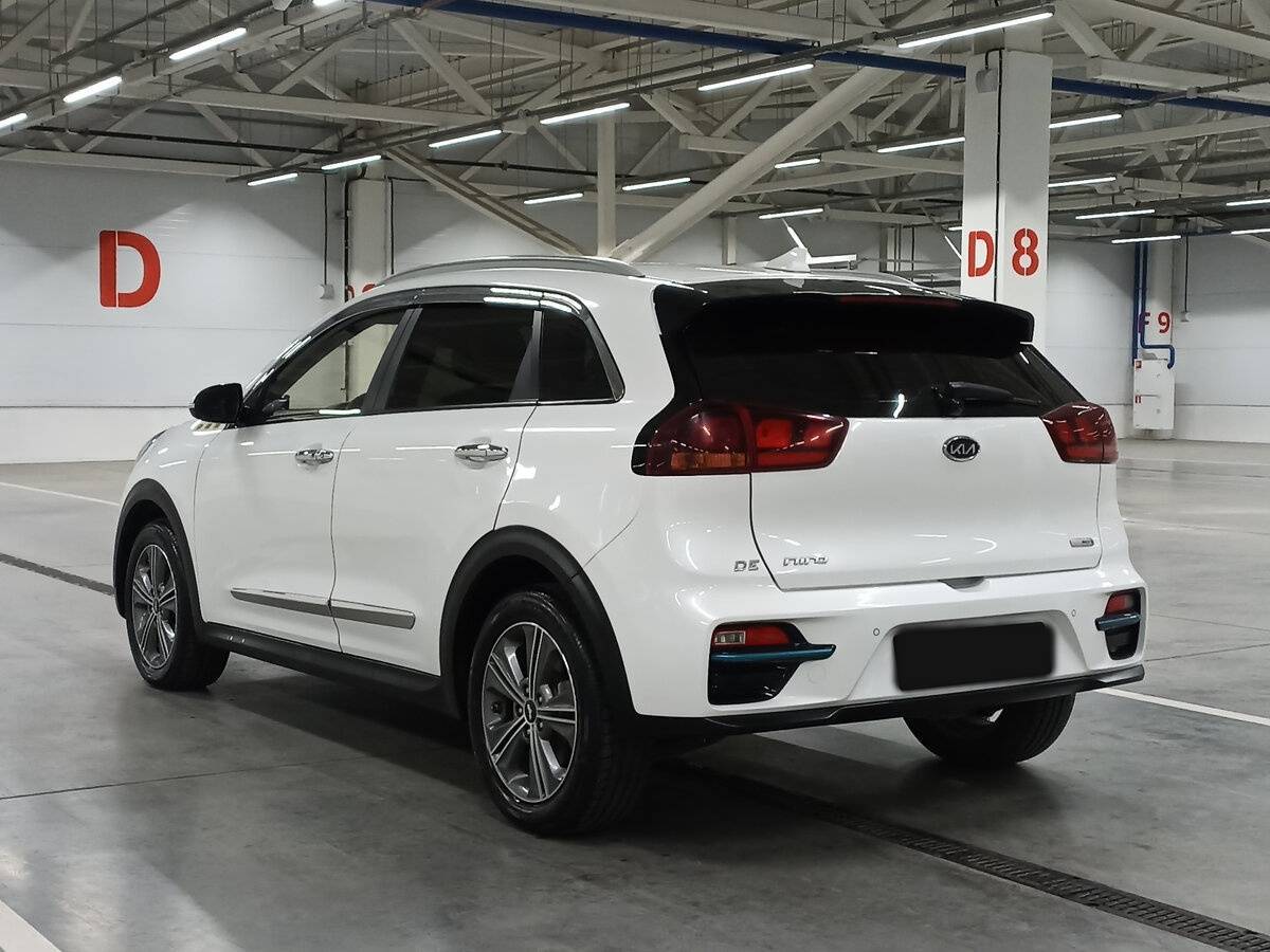 Kia Niro с пробегом — 2019 год. Фото: #6