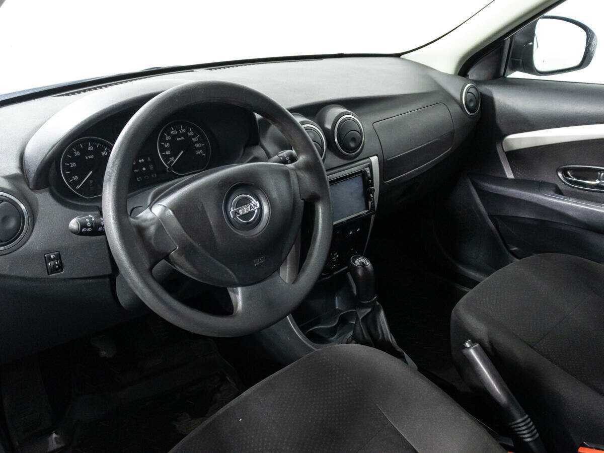 Nissan Almera с пробегом — 2014 год. Фото: #10