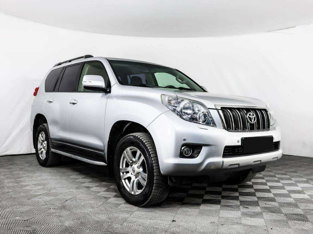 Toyota Land Cruiser Prado с пробегом — 2011 год. Фото: #2