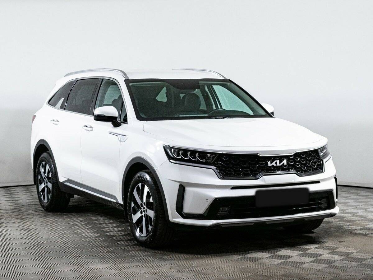 Kia Sorento с пробегом — 2023 год. Фото: #2