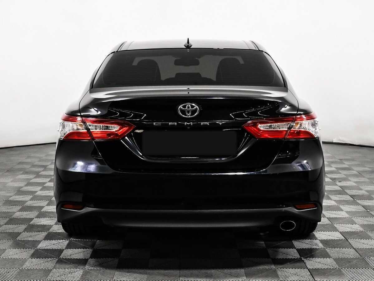 Toyota Camry с пробегом — 2019 год. Фото: #5