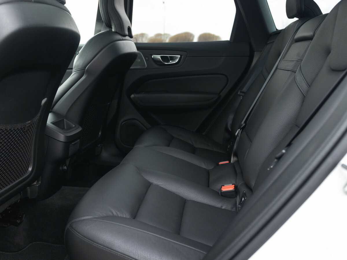 Volvo XC60 с пробегом — 2019 год. Фото: #13