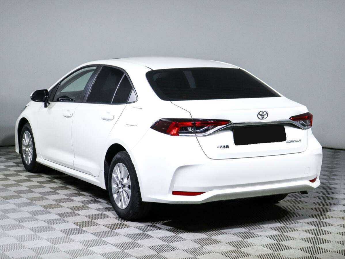 Toyota Corolla с пробегом — 2022 год. Фото: #5