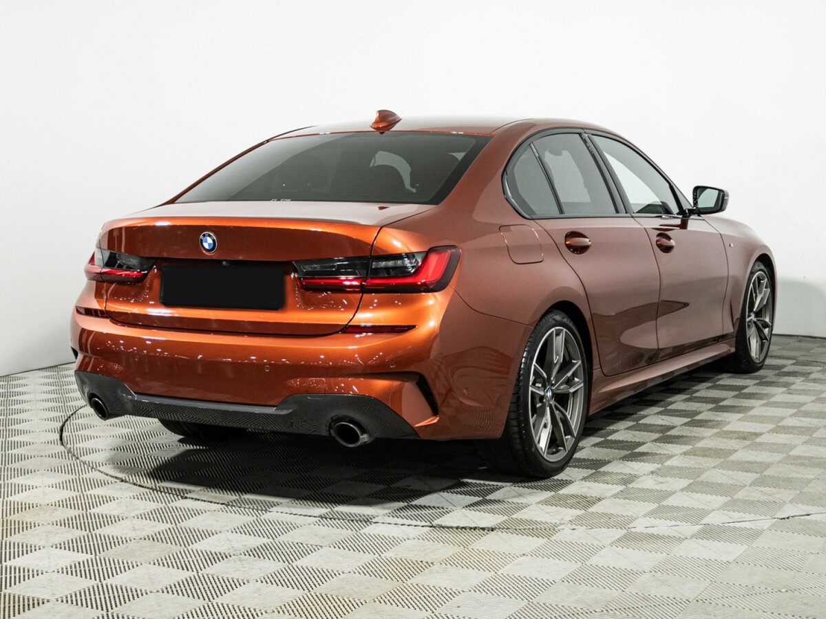 BMW 3 серии с пробегом — 2020 год. Фото: #4