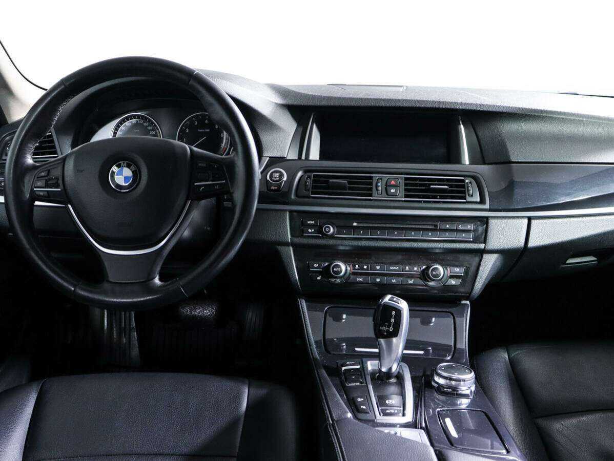 BMW 5 серии с пробегом — 2013 год. Фото: #9