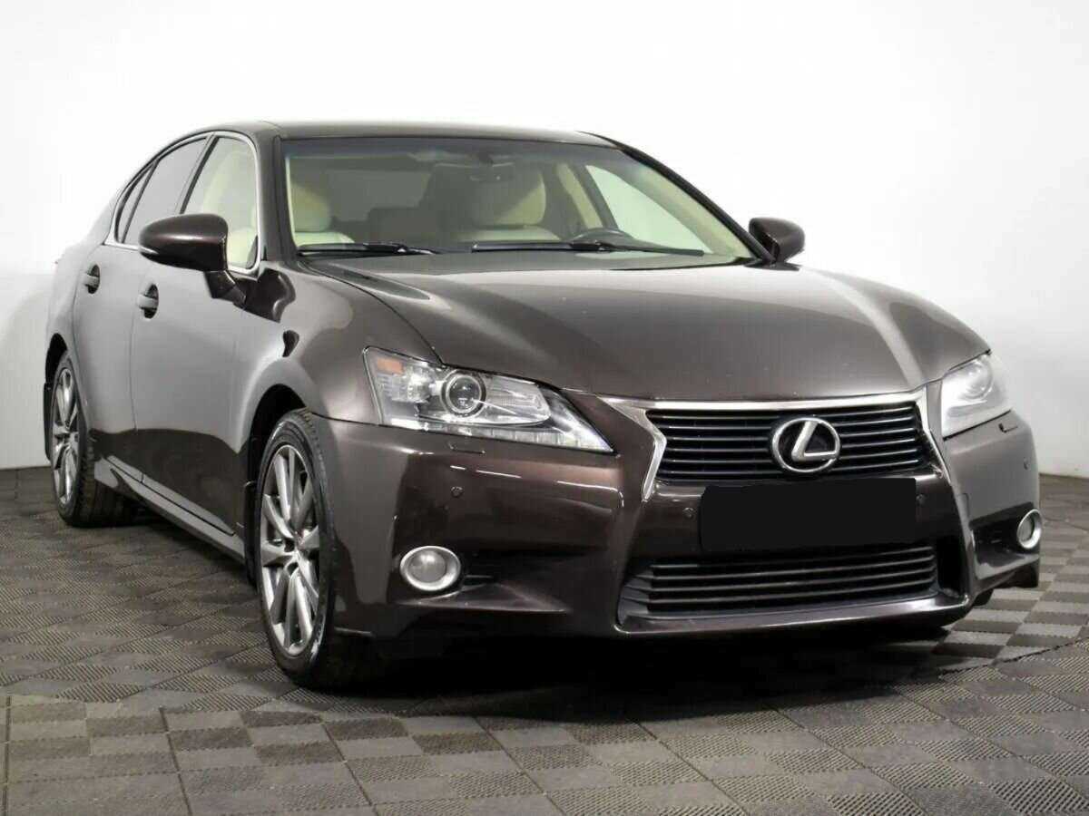 Lexus GS с пробегом — 2012 год. Фото: #2