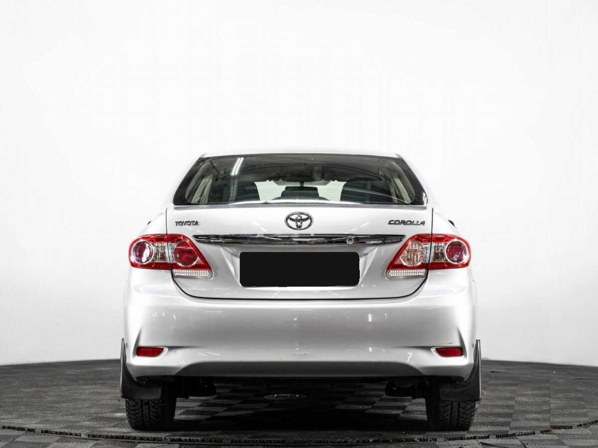 Toyota Corolla с пробегом — 2011 год. Фото: #4