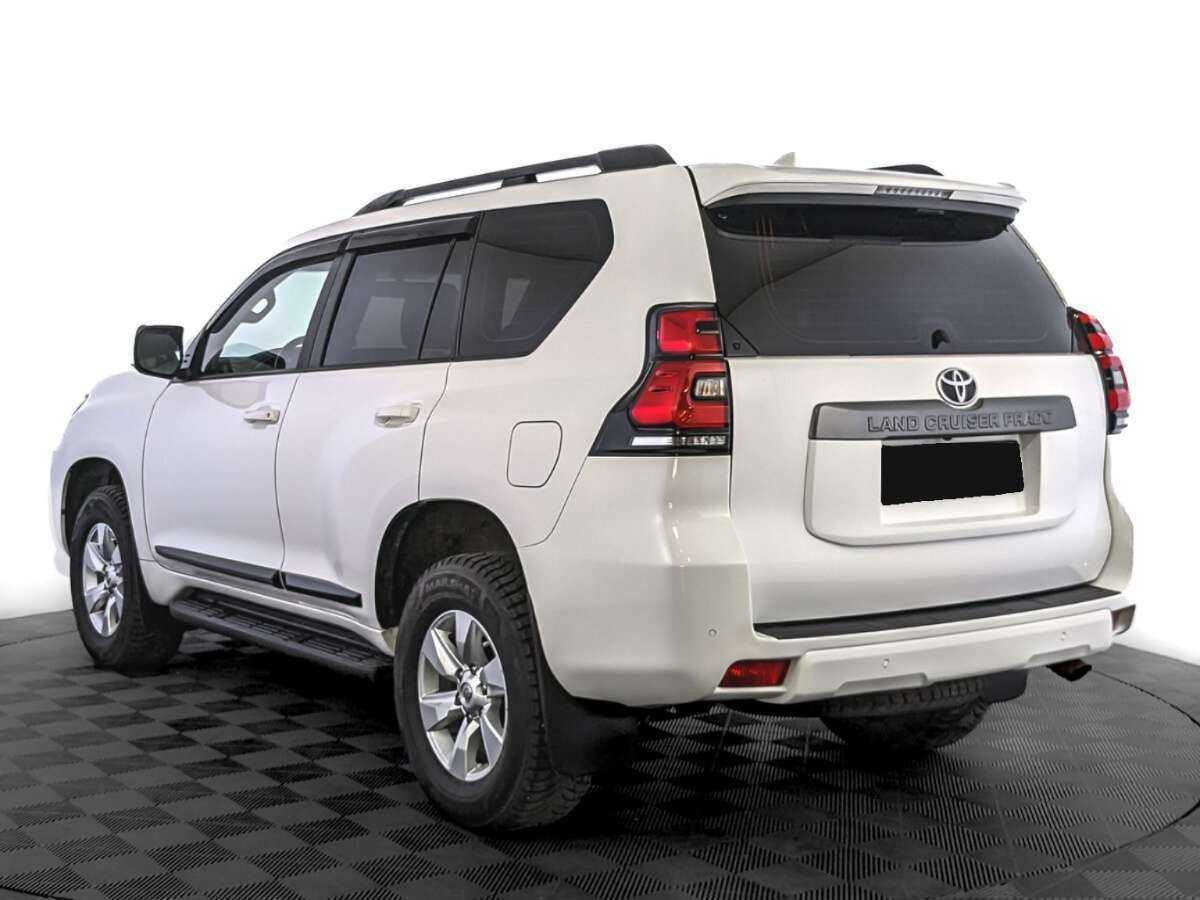 Toyota Land Cruiser Prado с пробегом — 2019 год. Фото: #6