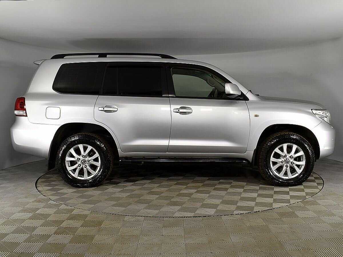 Toyota Land Cruiser с пробегом — 2007 год. Фото: #4
